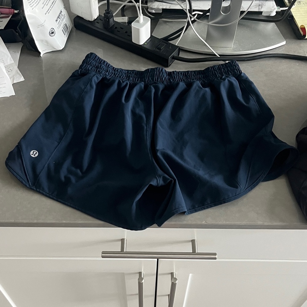 Lululemon hotty hot high rise running shorts 4” 8 - Picture 3 of 3